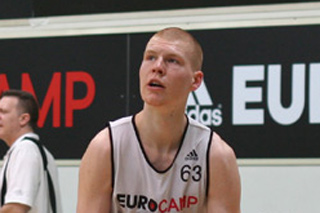 dbertans02.jpg