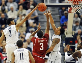 uconn01.jpg