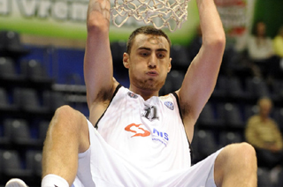 nmilutinov01.jpg